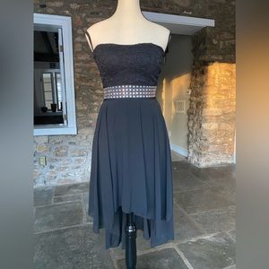 Sleeveless asymmetrical dress